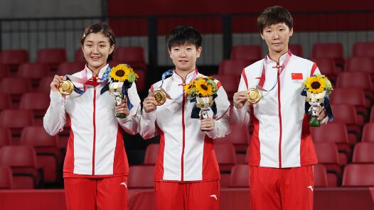 ������ۻ᡿ƹ����Ů�ž����й�����ʤ��� ��ӱɯ��һ���ø���ھ�