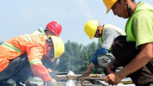 ���Ͷ���ǿ�����ҵ���ö��