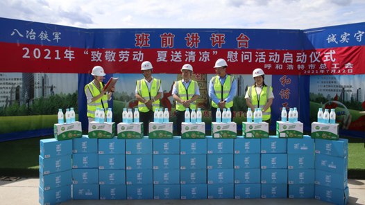 ���ͺ������ܹ����������¾��Ͷ�������������ο�ʻ