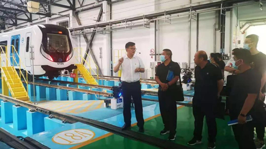 ���ɹ���������������������ר�����������ͺ����п�չ���칤��