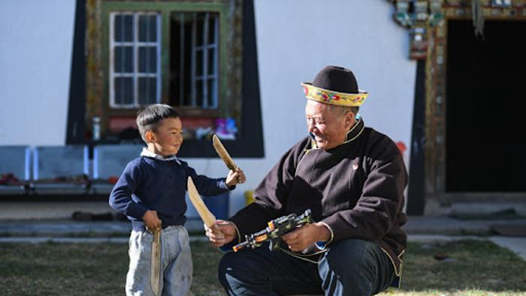 ���غ�ƽ���70�꣺��ҵ���������ԭ�¸���