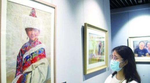 ���Ӵ�ɫ�ʰ�쵡���2021���߽��й���ѧ���ۻ���Ʒչ���ڽ����������������ݾ���