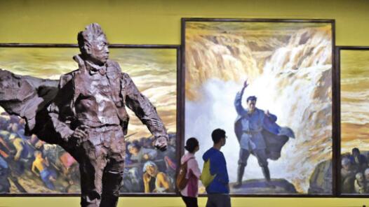 ���ڼ�����ǰ�������й������ݲػƺ����������Ʒչ���ھ�����