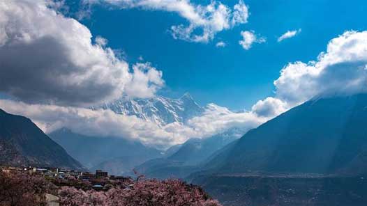 ѩ�򻶸�70�ء�����������ʱ������ԭũ����Ʒ���ϵ��̿쳵