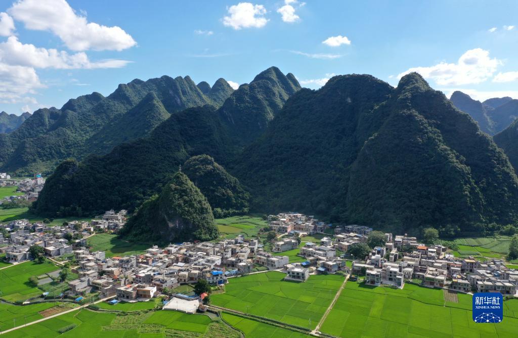 广西都安:瑶山乡村面貌新