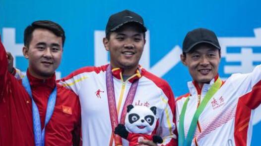 ɽ�����ȫ�˻�ɵ�˫��������ھ�