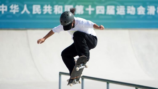 ȫ�˻Ử��Ů�ӽ�ʽ�� �㶫С������ޥժ��