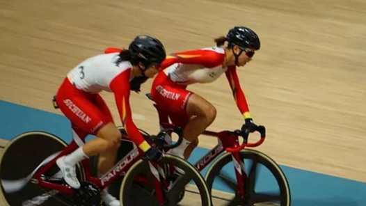 ȫ�˻᳡�����г�Ů�����ѷ�� �Ĵ��������������¶��