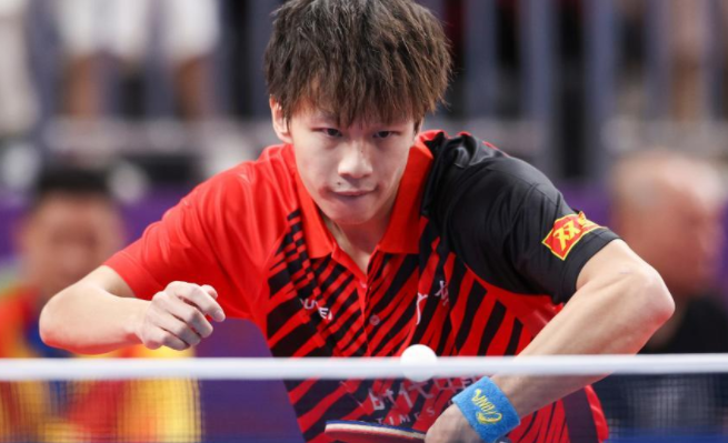 17���ۺϣ���ë���չ� ��ٻ��ͭ��