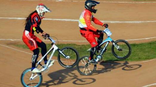 ȫ�˻�-С�ֳ���Ŀ���Ӿ�������ɽ���Ӱ���������