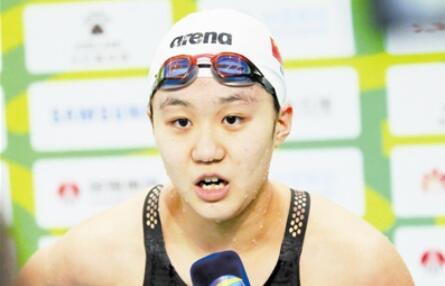 ȫ�˻���Ӿ��ս�մ��� ֣ľ������Ů��100����Ӿ����