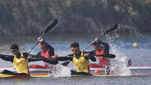 ȫ�˻�Ƥ��ͧ��ˮ��Ŀ����1000��˫�˻�ͧ���� ���϶Ӷ�ý���