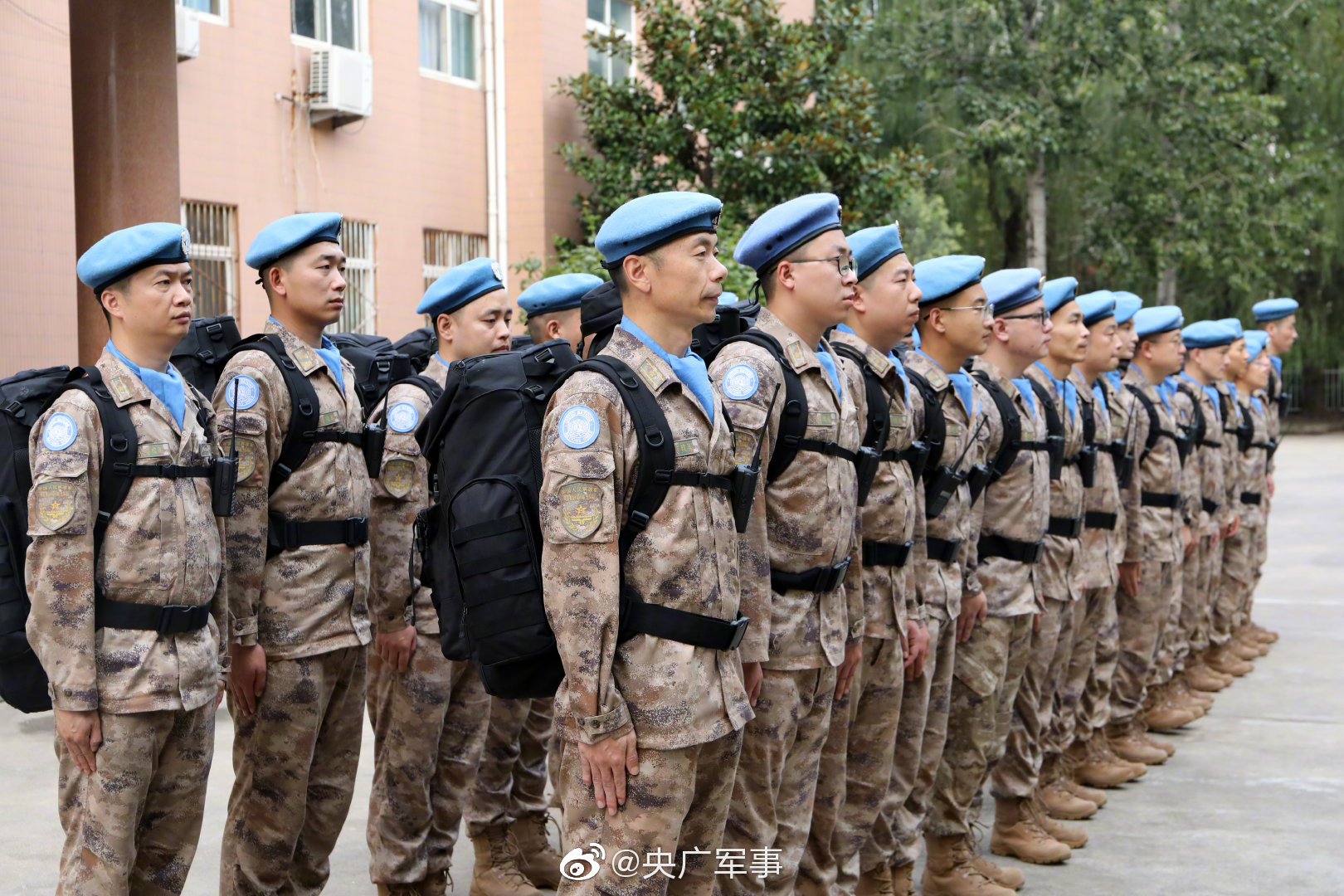 中国第九批赴马里维和部队第二梯队出征