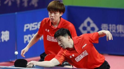 ����/�����ս����� ��������ǰ����ƹ����˫���Ǿ�