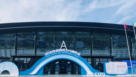 ��������֮�⡱�����ῪĻ �οͣ��ڴ���Ŀ�߽���������