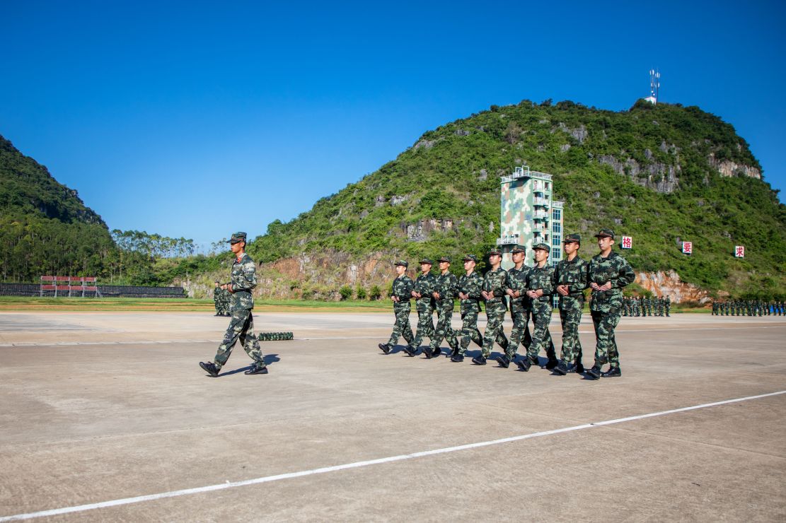 武警广西总队适应性训练助力新兵迈好军旅第一步