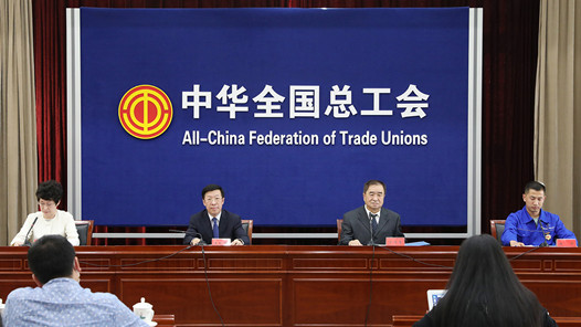 �����߽�ȫ��ְ��ְҵ���ܴ�����������ģ����ȫ��ְ��ְҵ���ܴ���ǰ5��ѡ�ֿɻ�ȫ���������֡�