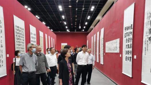 ȫ���鷨׭��չ�ں��ݿ�չ 290����Ʒ��д���