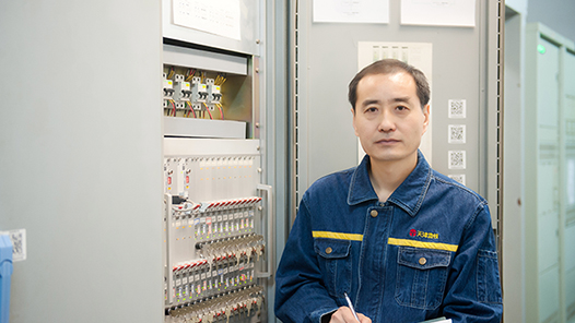 �����죺���������񾭵��ػ���