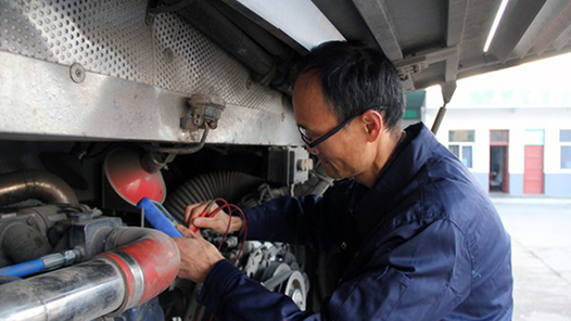 л�Ƿ壺�ڴ��кʹ�����������Զ