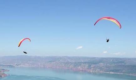 【母亲河畔的中国】黄河“润泽”甘肃：沿岸城市兴文旅黄河之滨再“出圈”