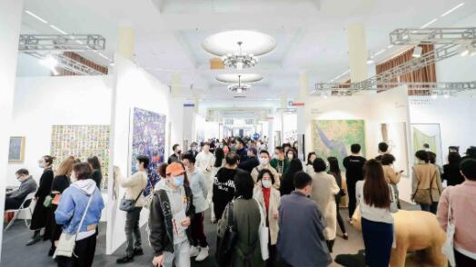 �ղ��᣺�����¡���רҵ��������