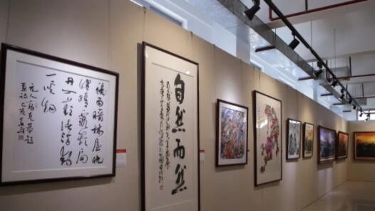 ������Ʒչ�ھ��ٰ�