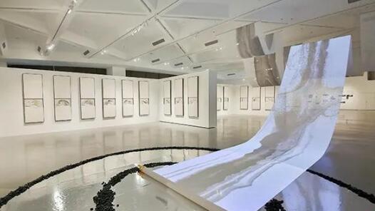 ���沨��Ʒչ�������� ����ˮīװ������ڻ���