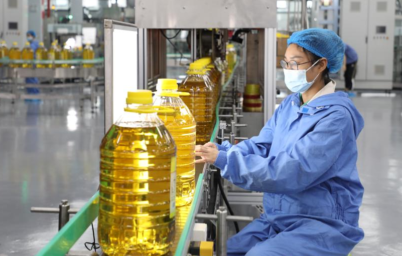 ����ȫ�ᾫ���ڻ���ح��ó�ۡ�����䡱���п�ͷ��