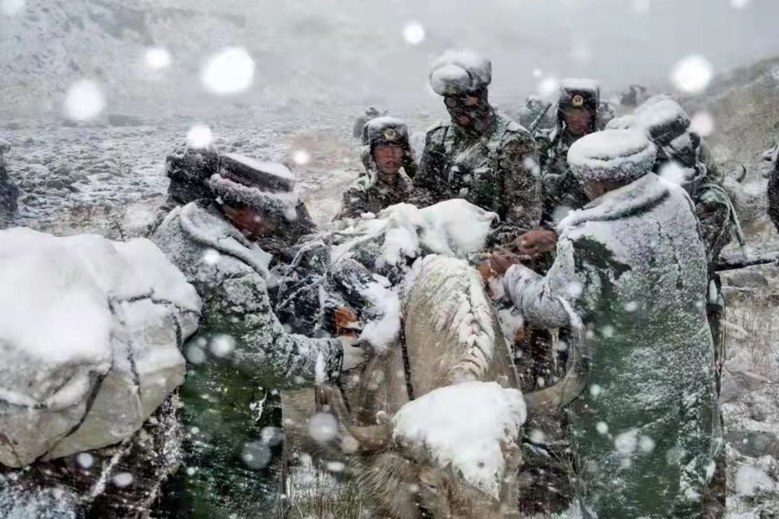 天界红哨红其拉甫忠诚镌刻帕米尔高原