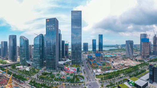 ����ȫ�ᾫ���ڻ�����ڸ����������д��ʱ�ڸĸ￪����ƪ�¡�������ѧϰ�᳹��ʵ����ȫ�ᾫ���ƽ�ȫ����ĸ￪�Ź۲�