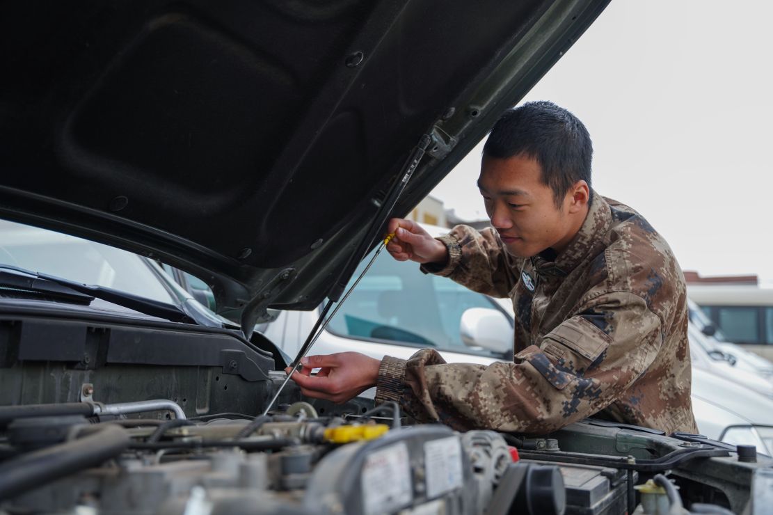 军车如何美颜装备保养就该这样