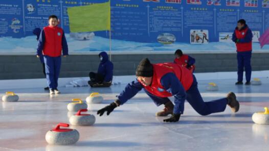 【职爱冬奥】走进冰场，亲身体验 4000职工参与冰雪运动