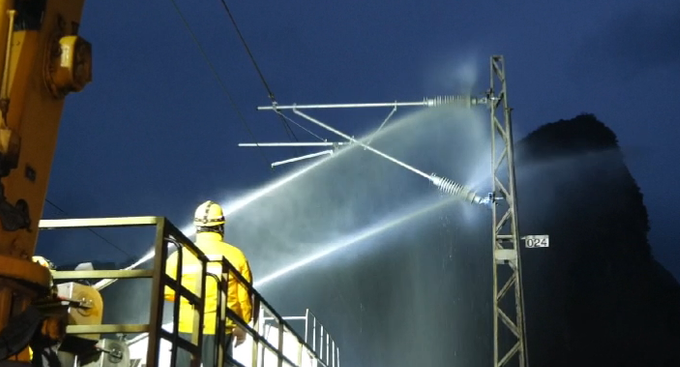 ���´��߻��㡿����·�ϡ����ʺ硱 ����