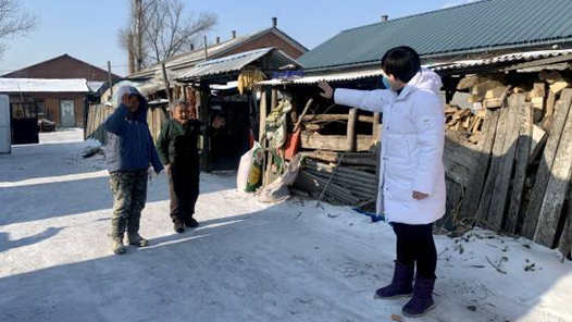 �´��߻���ح����Ů������Ӳ������