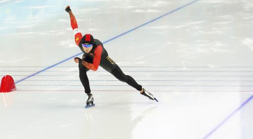 【冬奥进行时】第4金！速度滑冰男子500米决赛：中国选手高亭宇打破奥运纪录夺冠