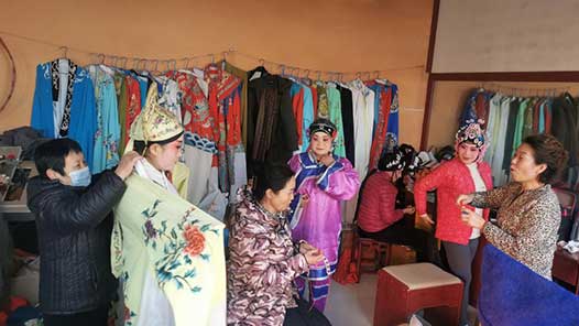 �´��߻���ح��������Ϸ�ġ��Ƿۡ��ؾ�