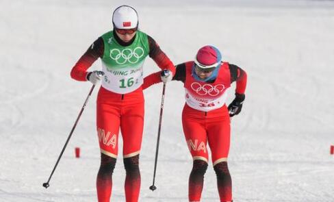 越野滑雪女子接力中国队获第10 创历史最好成绩