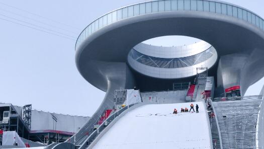 冬奥场馆的独特表达：“雪如意”“冰玉环”展现中国文化之美