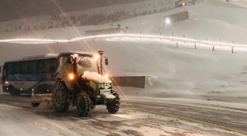 自由式滑雪女子空中技巧资格赛确定延期