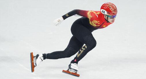 武大靖小组第1晋级500米半决赛