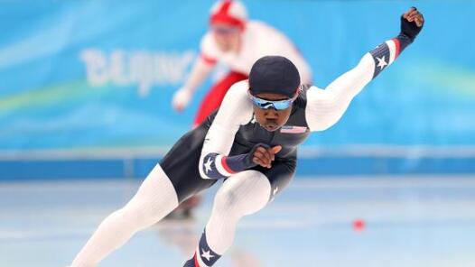 【冬奥进行时】速度滑冰女子500米：美国选手夺得金牌