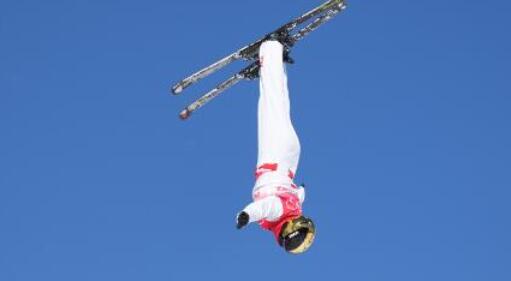 【冬奥进行时】徐梦桃、孔凡钰晋级自由式滑雪女子空中技巧决赛第2轮