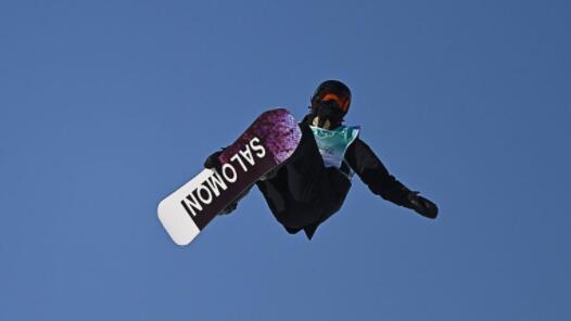 中国选手荣格获得北京冬奥会单板滑雪女子大跳台第五名