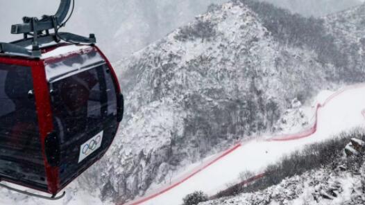 【工人日报记者的冬奥日记13】风雪交加捕捉冬奥精彩瞬间