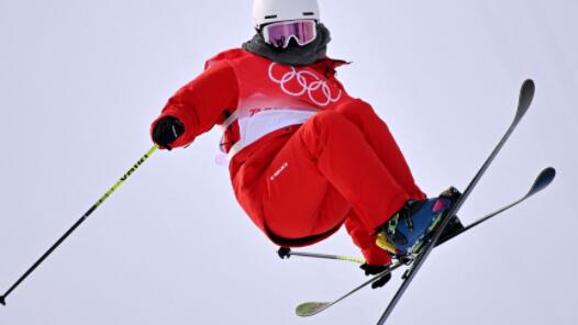 李方慧晋级自由式滑雪女子U型场地技巧决赛