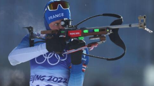 法国选手获得冬季两项女子12.5公里集体出发金牌