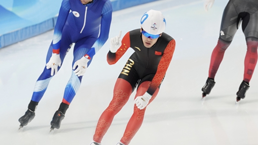 宁忠岩速度滑冰男子集体出发决赛列第12名