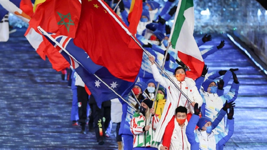 各代表团运动员入场好嗨啊