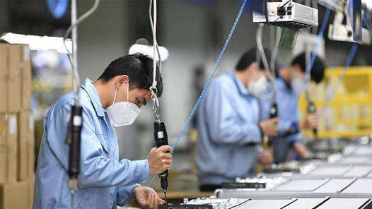 代表委员聚焦就业公平：拆除“35岁门槛” 破除学历障碍